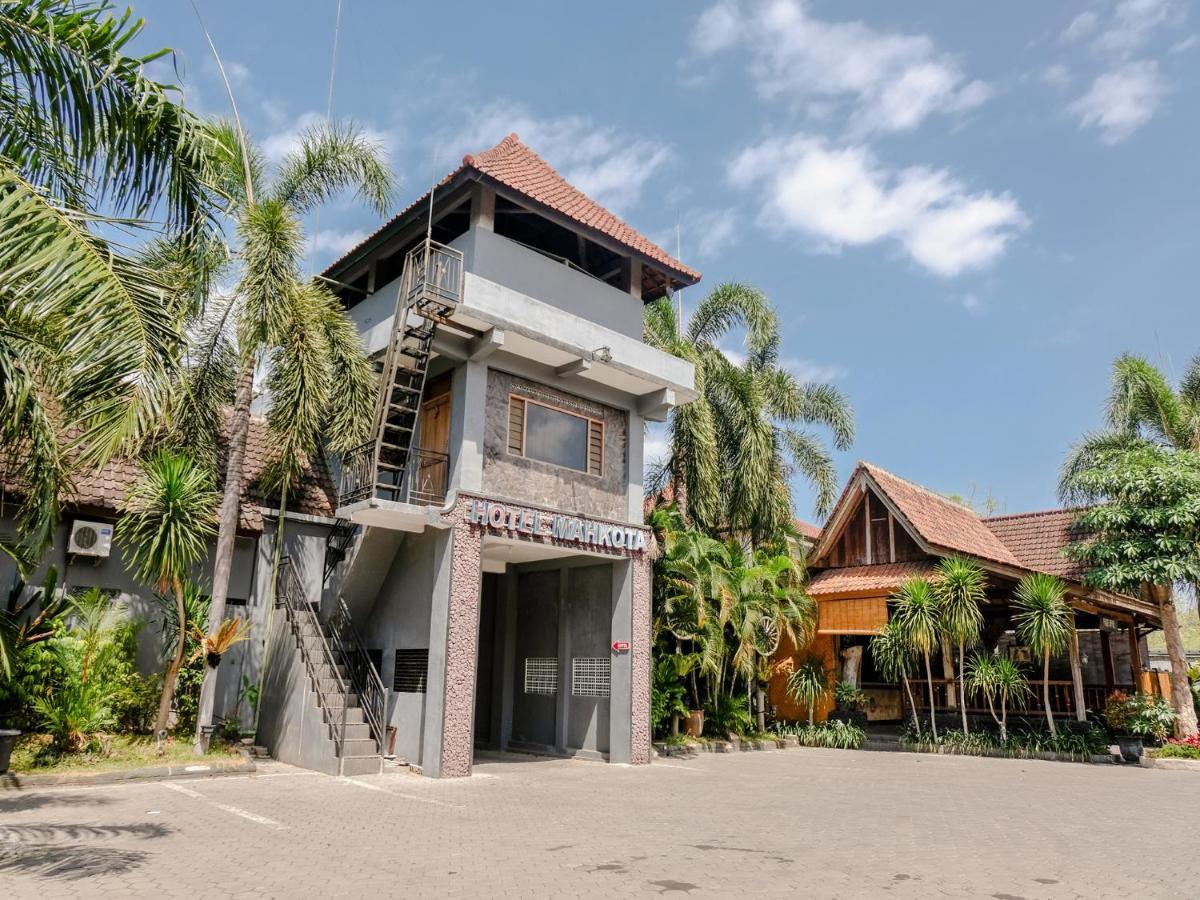 Hotel Mahkota Plengkung By Ecommerceloka บันยูวังงี ภายนอก รูปภาพ