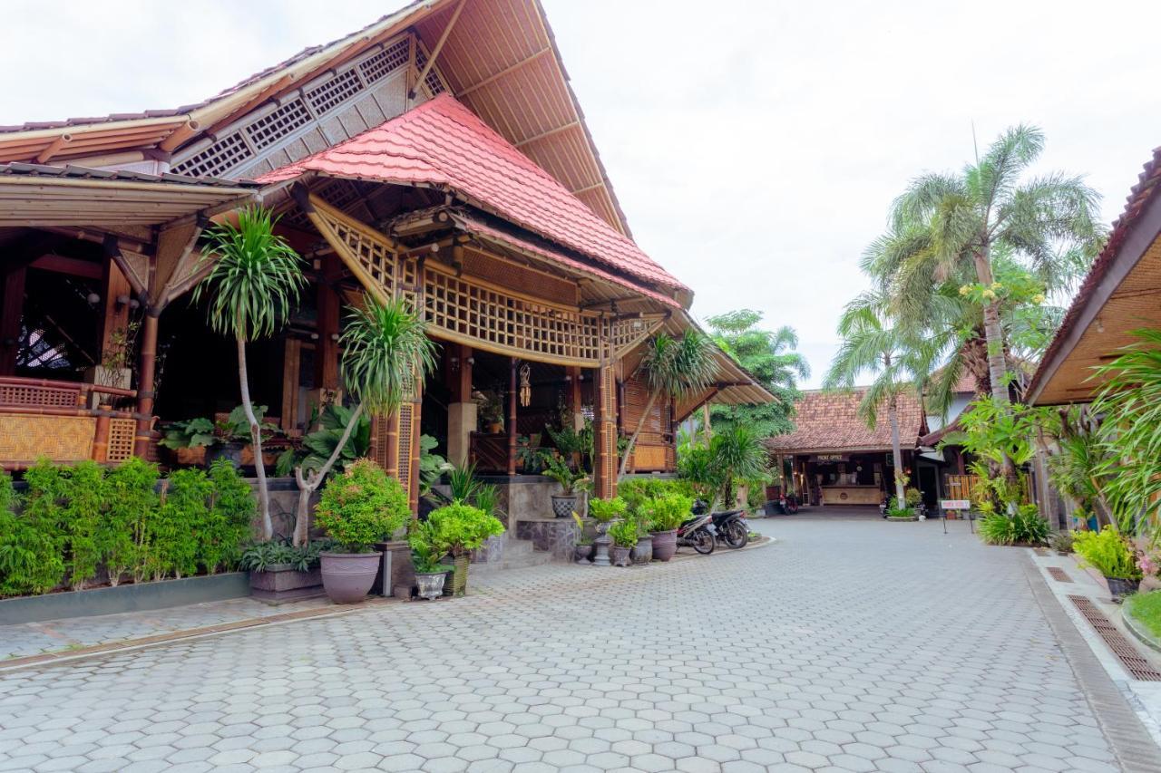 Hotel Mahkota Plengkung By Ecommerceloka บันยูวังงี ภายนอก รูปภาพ
