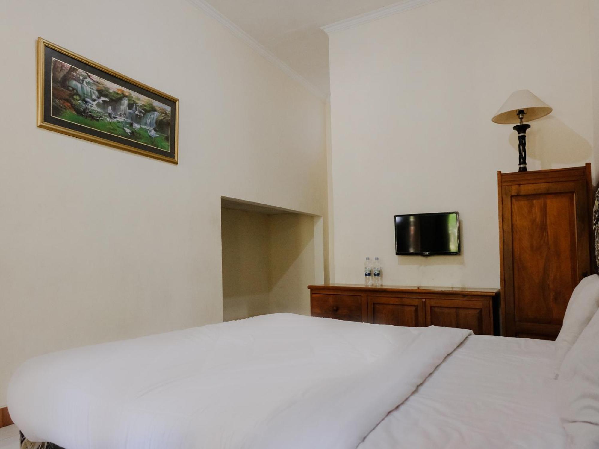 Hotel Mahkota Plengkung By Ecommerceloka บันยูวังงี ห้อง รูปภาพ